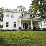 100YearOldShowcaseHome5