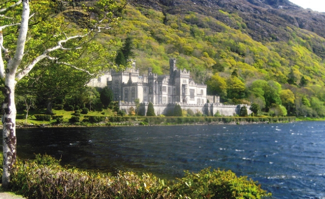 Romantic-Kylemore-Abbey