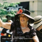 par 05 w copyright 2012 sophia hantzes all rights reserved