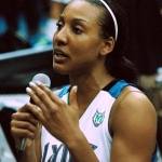 Candice Wiggins of the Minnesota Lynx shared her personal story of  the loss of her father, Allan Wiggins who played for the San Diego Padres, to Aids in a post-game exchange with fans.